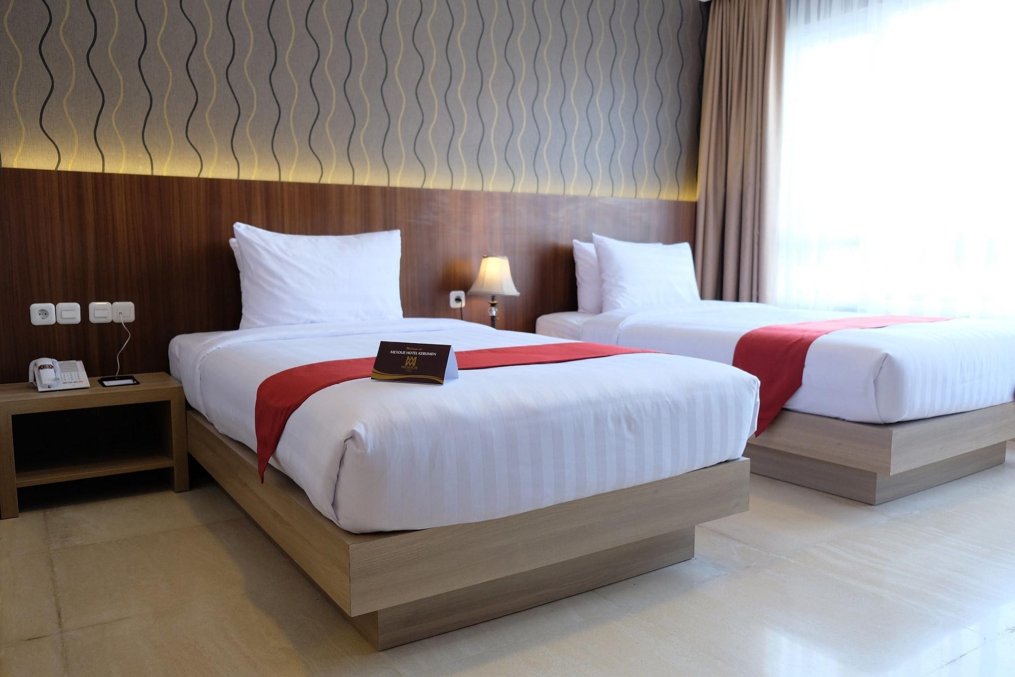 Mexolie Hotel Kebumen Dış mekan fotoğraf