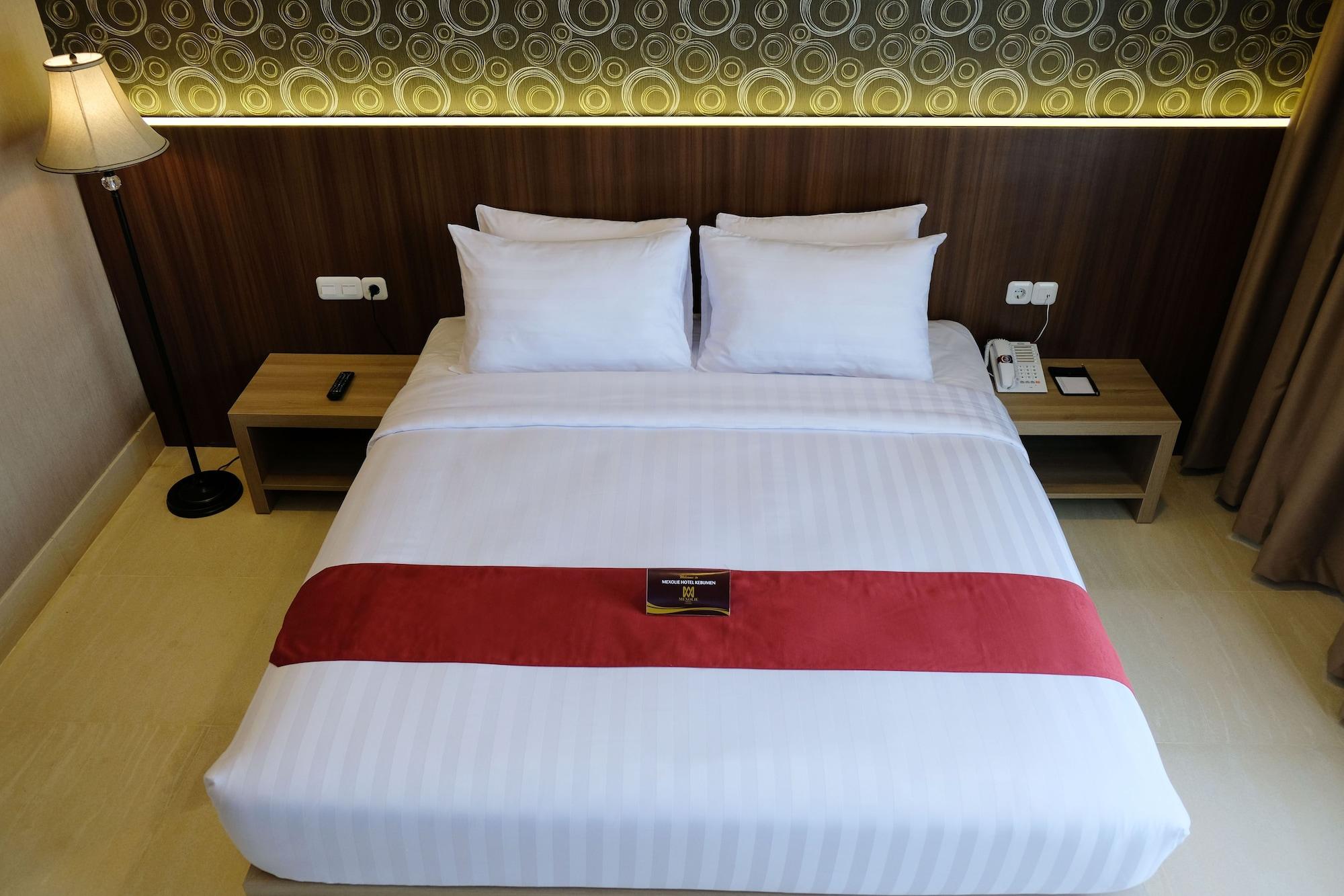 Mexolie Hotel Kebumen Dış mekan fotoğraf